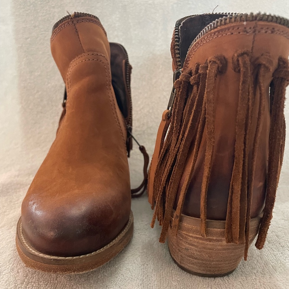 Tan faux suede short boots